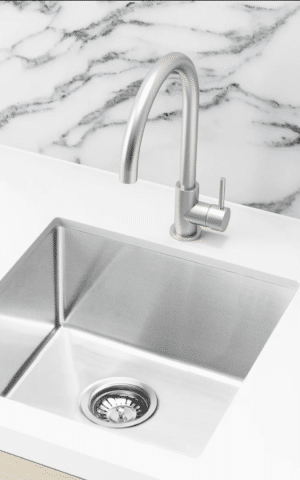 Lavello Single Bowl Kitchen Sink, Stainless Steel (550 x 450mm)